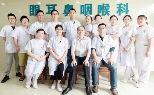 新技術(shù)！萬載縣人民醫(yī)院成功治愈一例耳廓假性囊腫