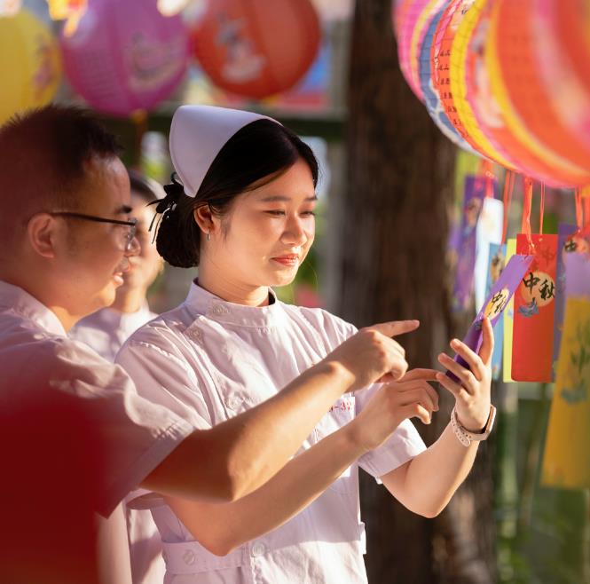 花好月圓，情暖中秋|萬載縣人民醫(yī)院舉行慶祝中秋節(jié)系列活動(dòng)