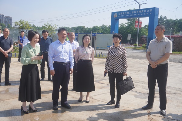 宜春學(xué)院黨委副書記、校長蔡海生赴萬載深入推進(jìn)縣校合作和調(diào)研